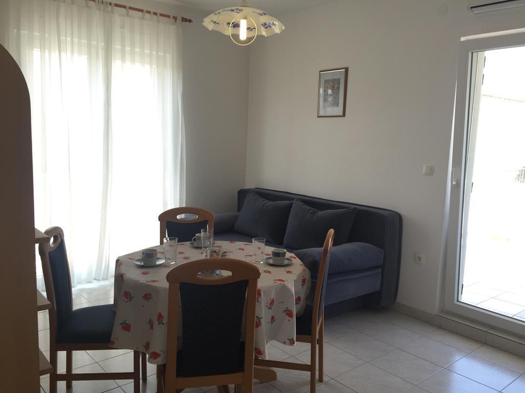 Apartments Gardijan Vodice Exterior foto